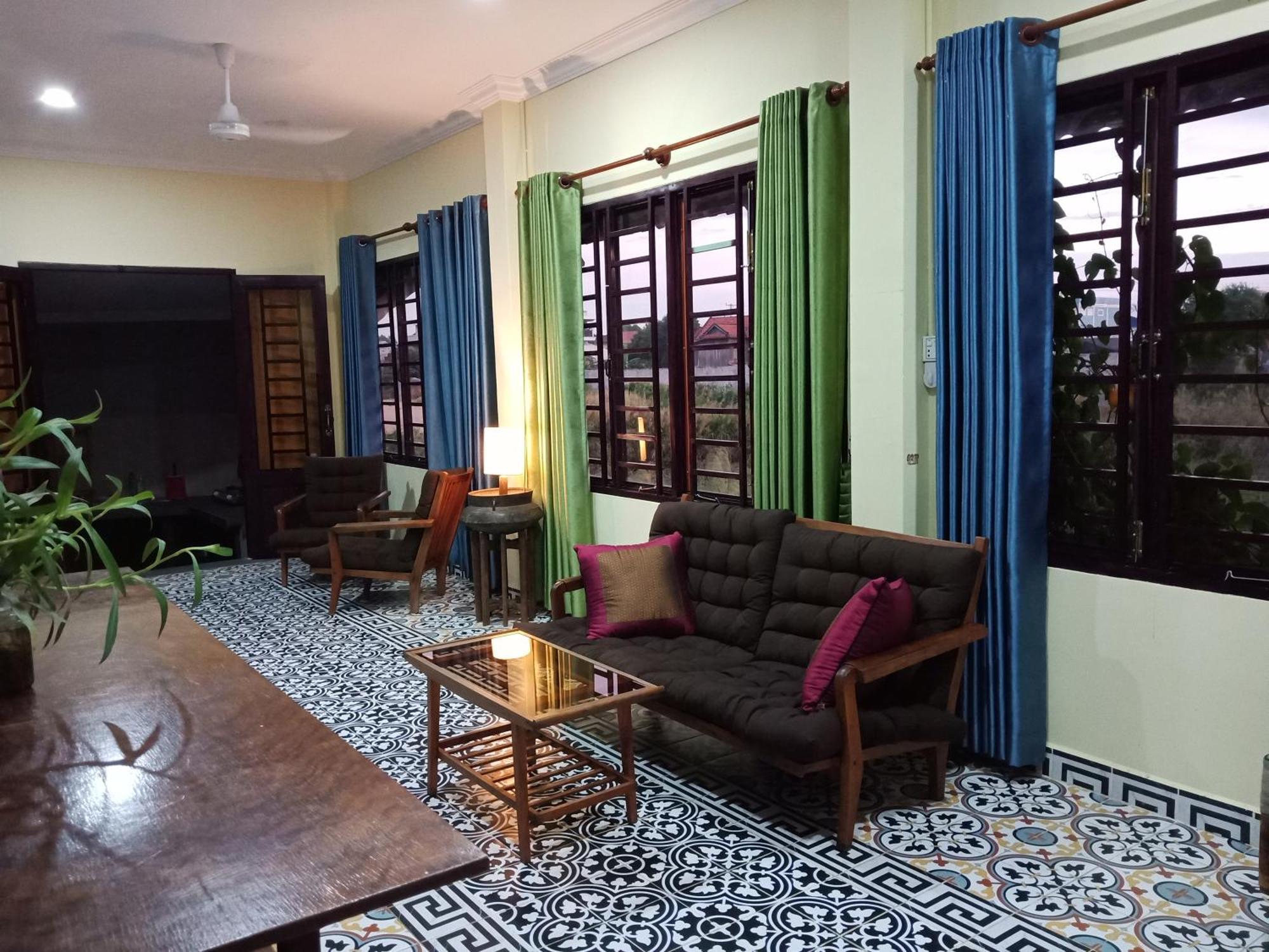 Silk Island Homestay Phnom Penh